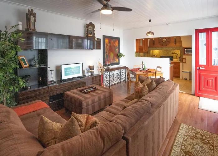 Quinta Pereirinha: Oceanview Farm Retreat Holiday home *