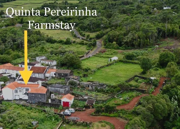 Quinta Pereirinha: Oceanview Farm Retreat Sao Roque do Pico